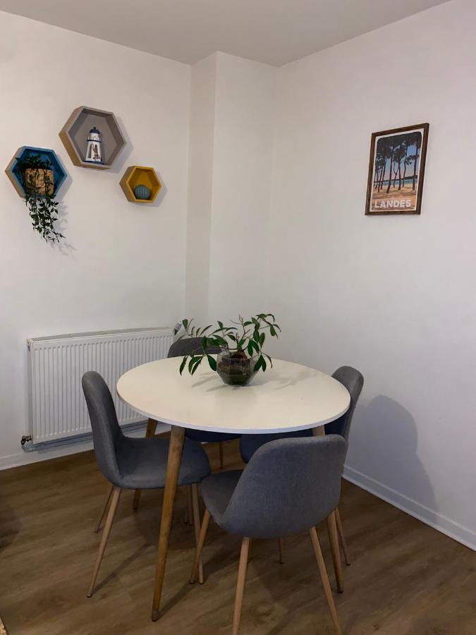 Superbe Appartement Au Calme Avec Parking Gratuit. Mérignac Dış mekan fotoğraf