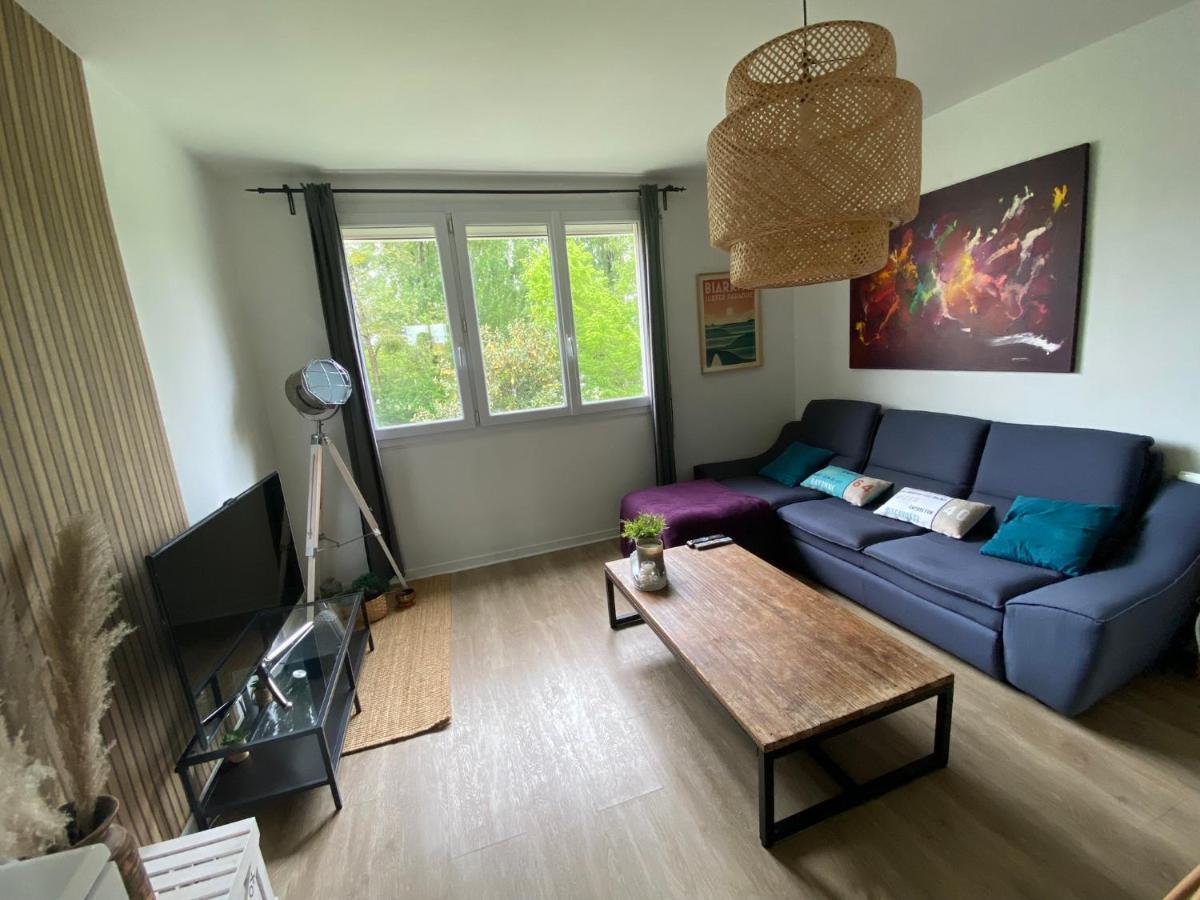 Superbe Appartement Au Calme Avec Parking Gratuit. Mérignac Dış mekan fotoğraf