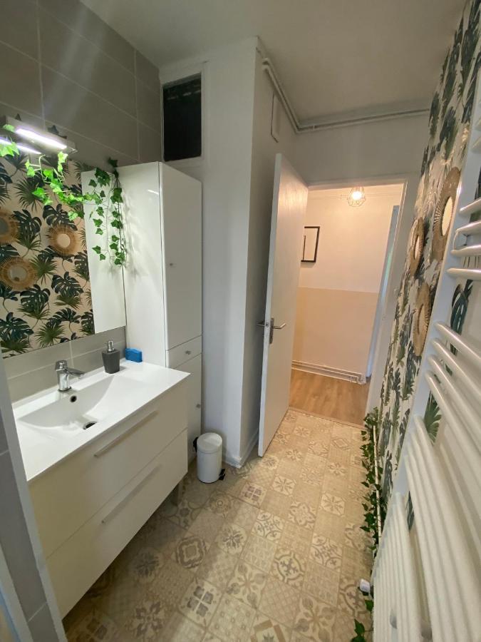 Superbe Appartement Au Calme Avec Parking Gratuit. Mérignac Dış mekan fotoğraf
